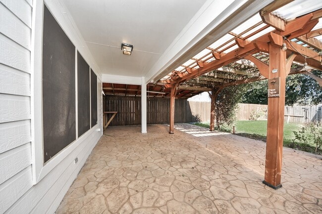 Building Photo - 11115 Opal Glen Ln