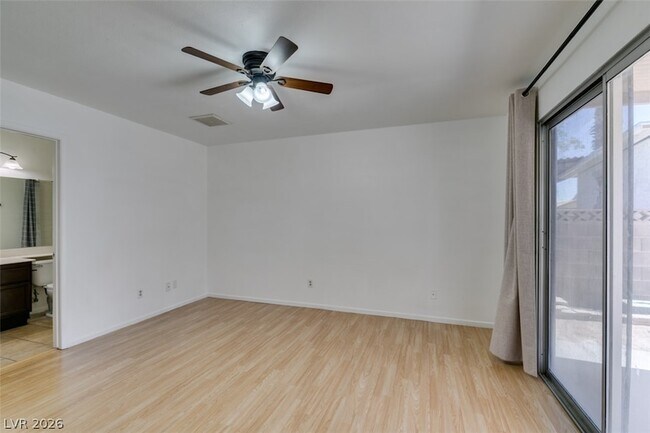 Building Photo - 5847 Alcott Ave