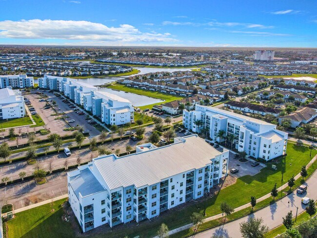 Building Photo - 4784 Clock Tower Dr