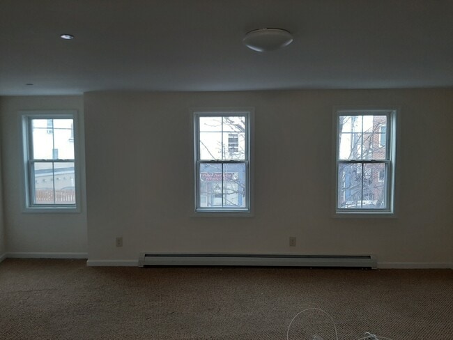 Building Photo - 8 3rd St