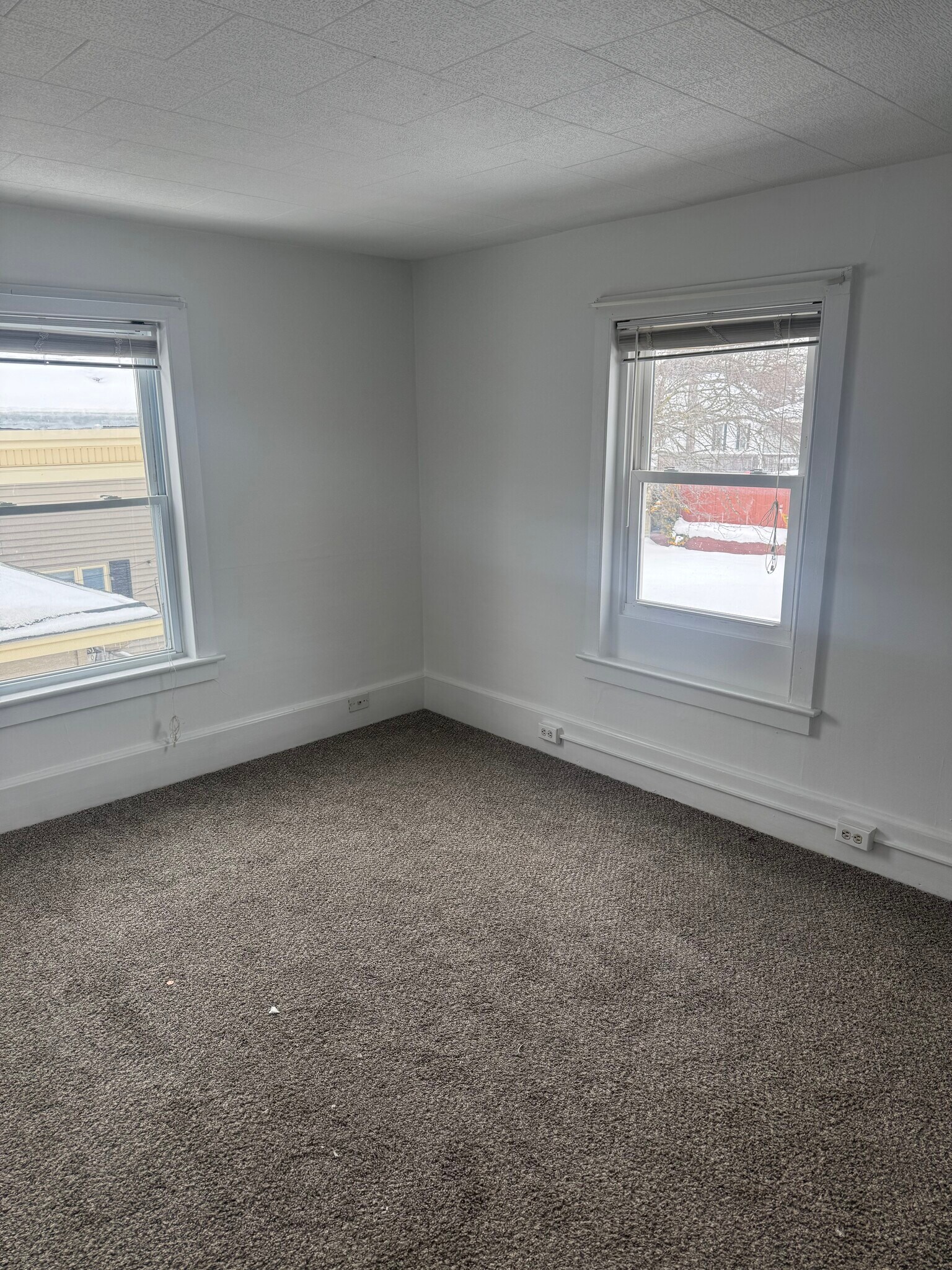 Building Photo - 222 W 3rd St