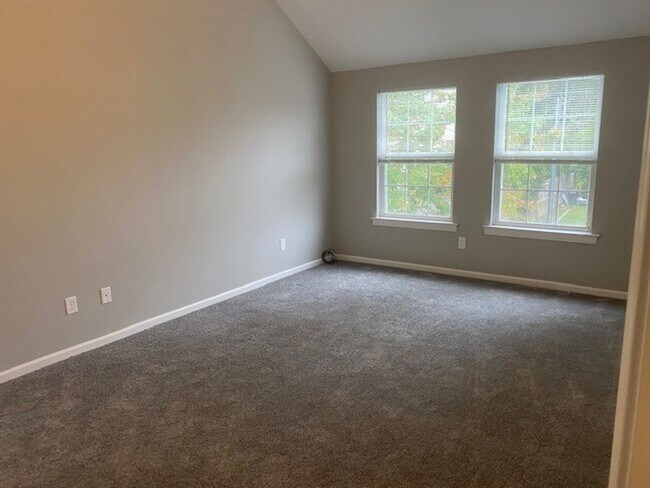 Building Photo - 61 Byberry Rd