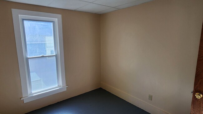 Building Photo - Two Family Duplex in Salamanca NY.