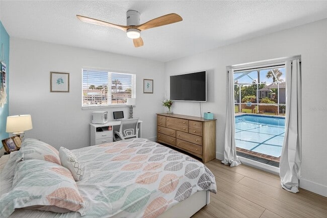 Building Photo - 6337 Cocoa Ln