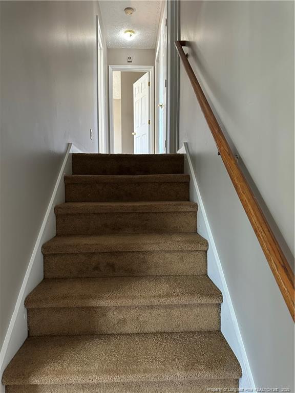 Building Photo - 829 Zadock Dr