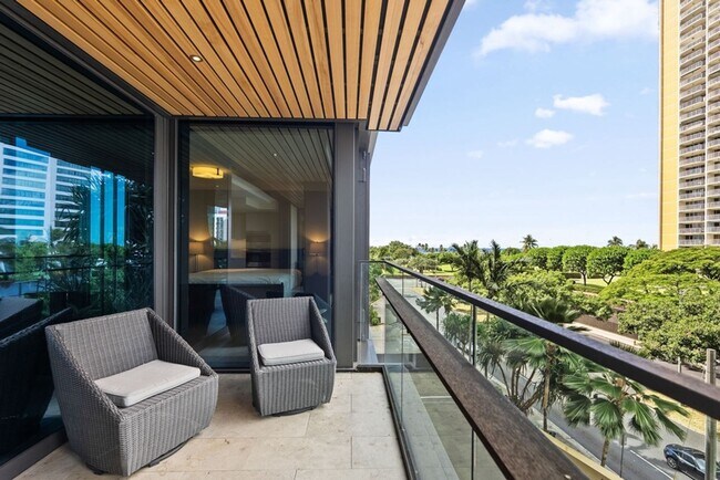 Building Photo - Park Lane Getaway by Gather: 2BR Oceanview...