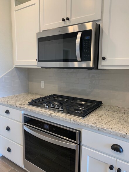 Building Photo - 1314 Solomon Ln