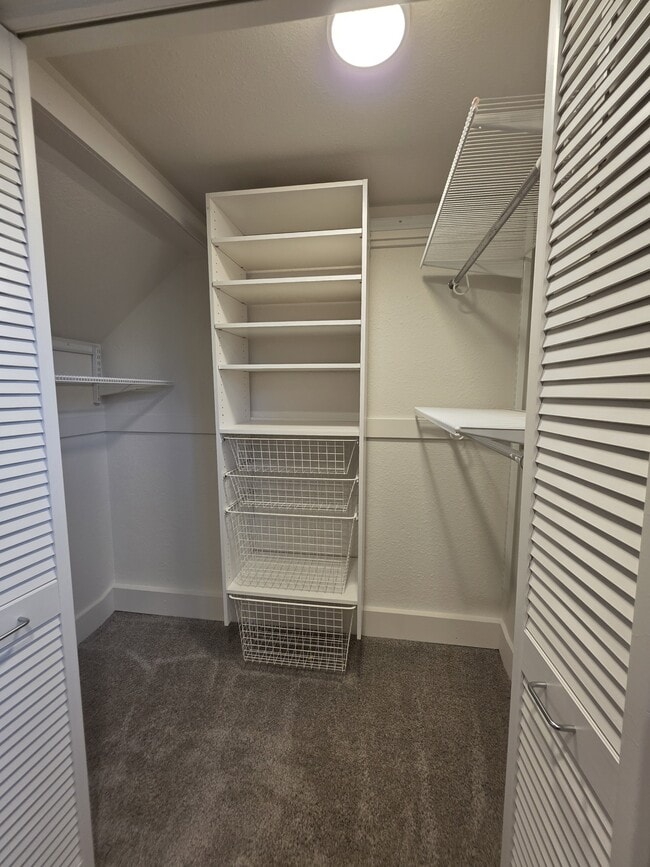 Building Photo - 963 Parkway Dr NW