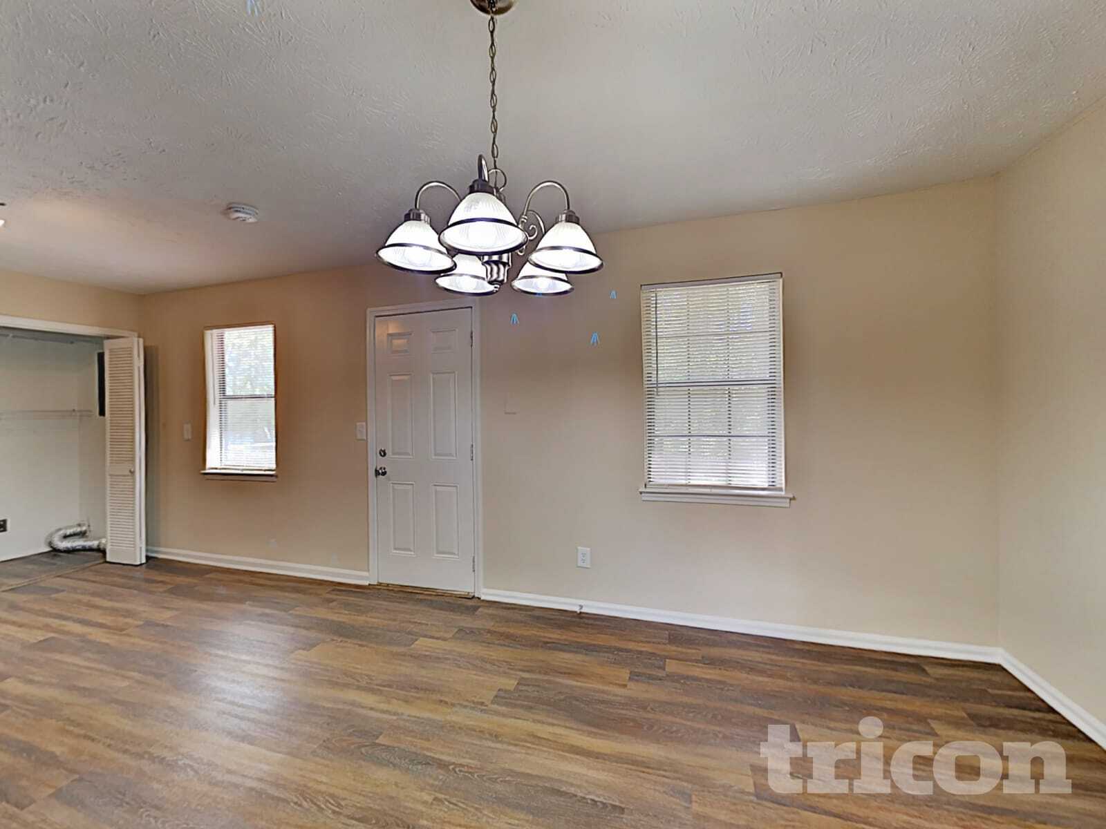 Building Photo - 3638 Mansfield Ln