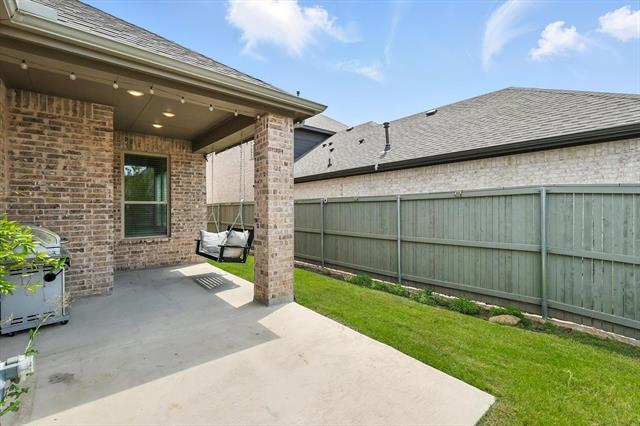 Building Photo - 2308 Stella Ln