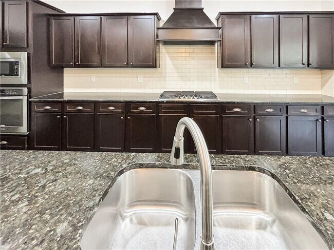 Building Photo - 119 Still Pine Bend