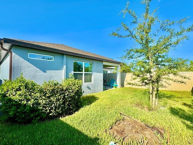 Building Photo - 20659 Drake Elm Dr