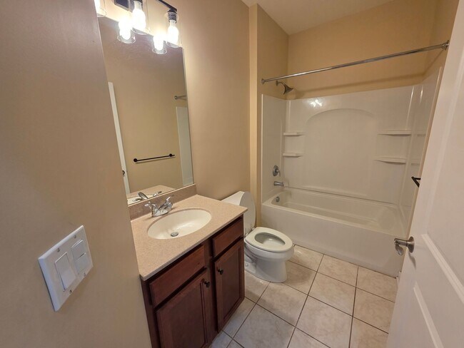 Building Photo - Wiltree Court-269