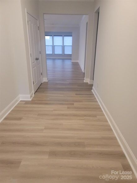 Building Photo - 1115 Kalli Dr