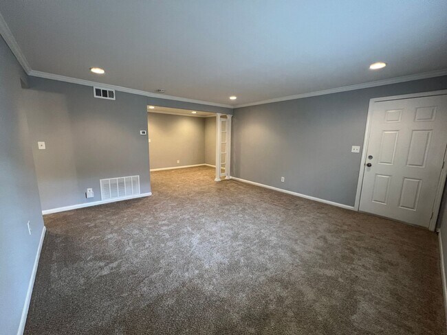 Building Photo - 3057 Pharr Ct N Northwest