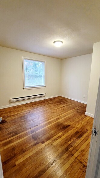 Building Photo - 1602 Magnolia St