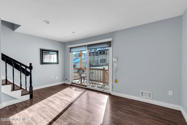 Building Photo - 54 Ellen Heath Dr