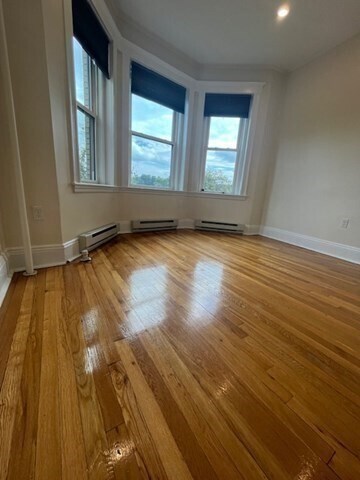 Primary Photo - 105 Jersey St