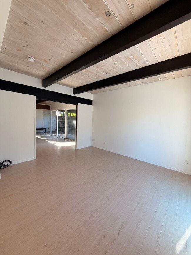 Building Photo - Mid-Century Modern Coastal Retreat – Walk to Beach & Bike to Aptos Village | 4+ Bed / 2 Bath