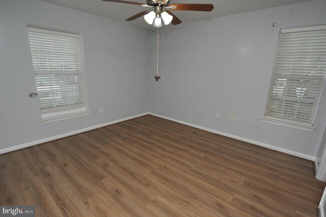 Building Photo - 5707 Olde Mill Ct