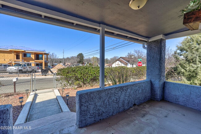 Building Photo - 639 Dameron Dr