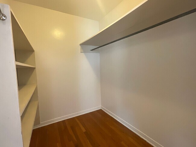 Building Photo - **APPLICATION RECEIVED**  AMAZING 3 bedroom 2 Bath home with detached GARAGE/WORKSHOP in Marble F...