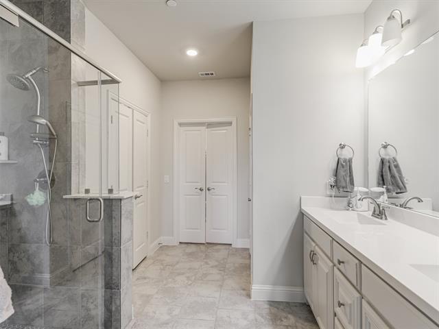 Building Photo - 3770 White Clover Ln