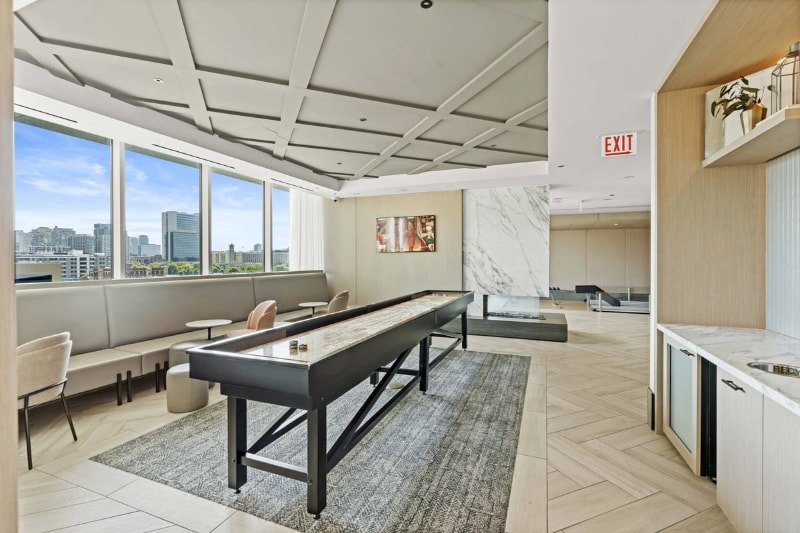 Building Photo - 174 W Hill St