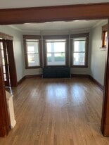 Building Photo - 14 Bohl Ave