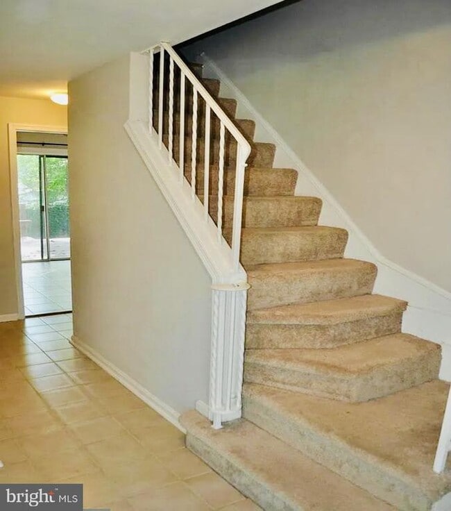 Building Photo - 3810 Lynn Regis Ct