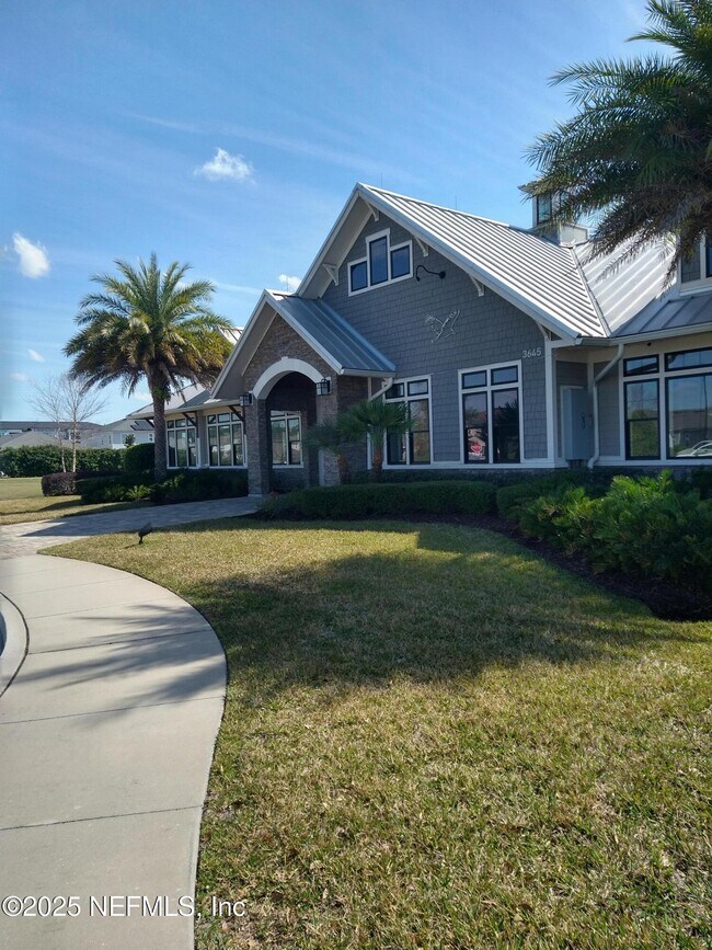 Building Photo - 1861 Amberly Dr