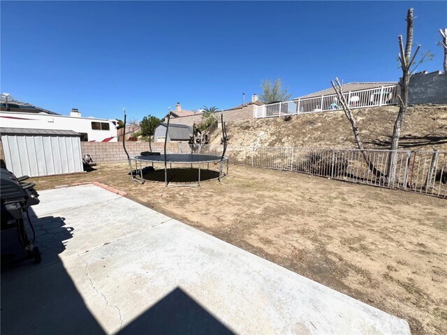 Building Photo - 13895 Hidden Valley Rd