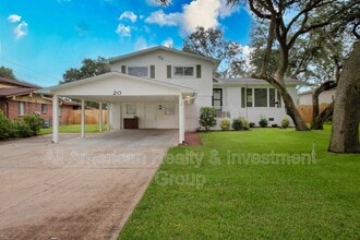 Building Photo - 20 Dogwood Ln