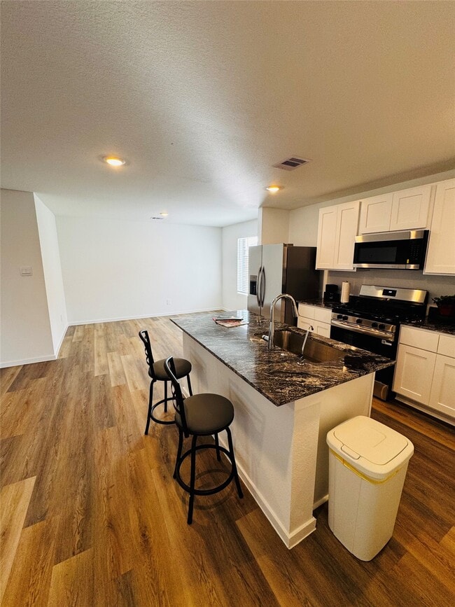 Building Photo - 2407 Cherry Ruby Dr