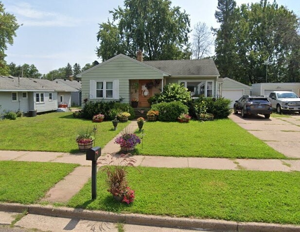 Building Photo - 2 Bedroom Single-Family Home with Garage