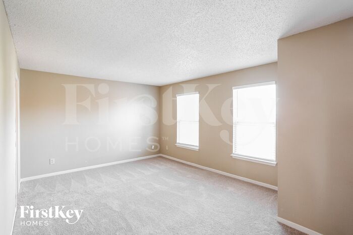 Building Photo - 12725 Loyalty Dr