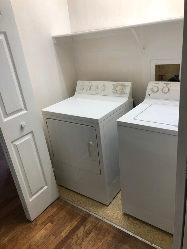 In unit laundry - 798 Clinton Springs Ave