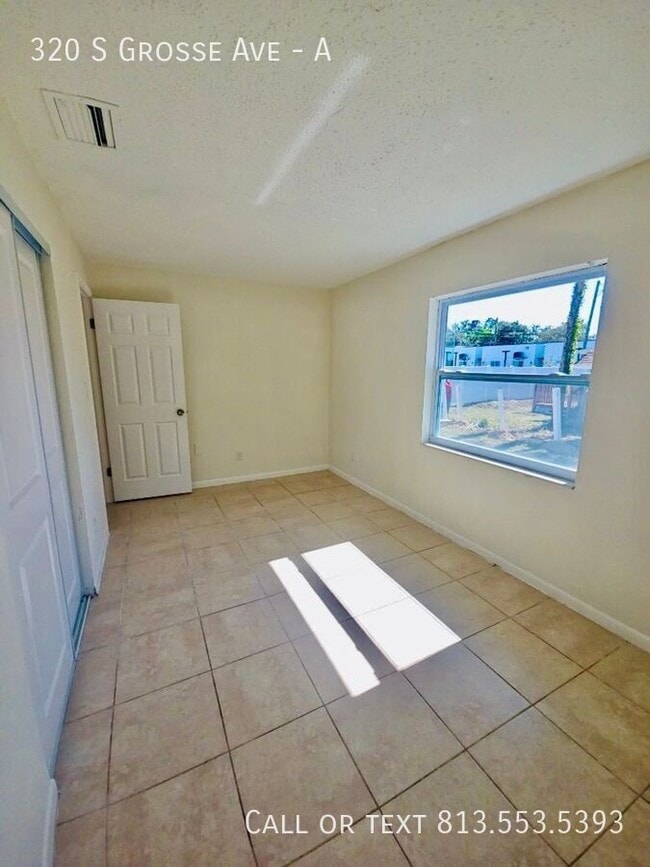 Building Photo - 320 S Grosse Ave