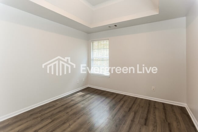 Building Photo - 7189 Cavender Dr SW