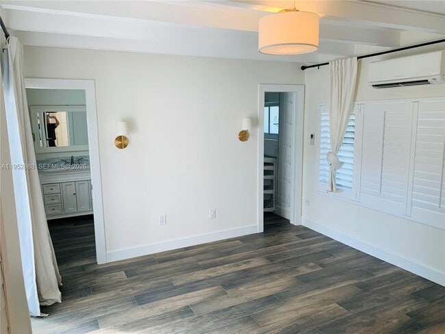 Building Photo - 4218 Braganza Ave