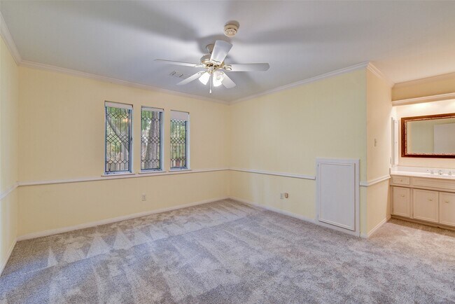 Building Photo - 5502 Fountainbridge Ln