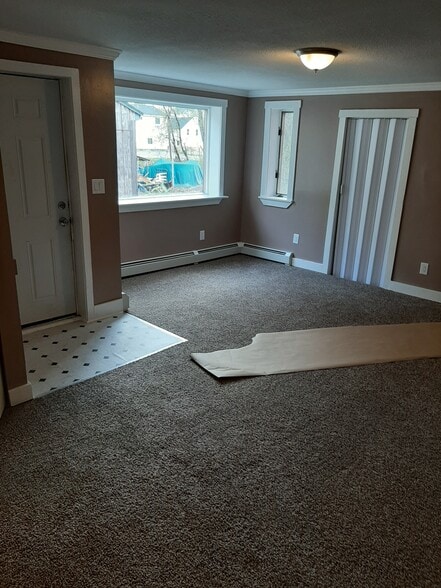 Living room - 241 Water St