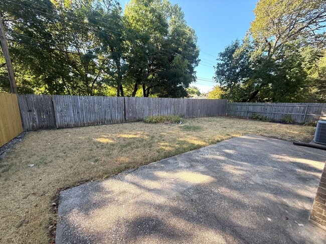 Building Photo - 241 Merribrook Trail