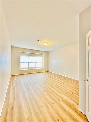 Building Photo - 9300 Hunter Chase Dr