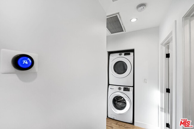 Building Photo - 2930 Spaulding Ave