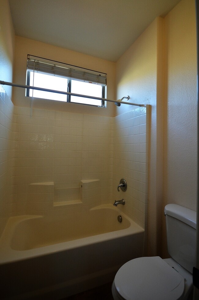 Building Photo - 3660 E Temecula Way