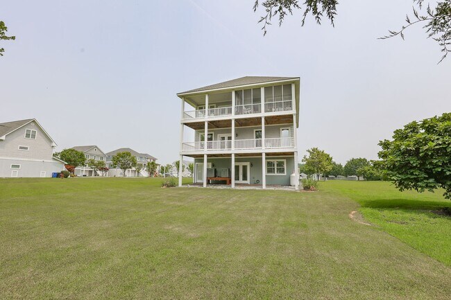 Building Photo - A Rental Like No Other!