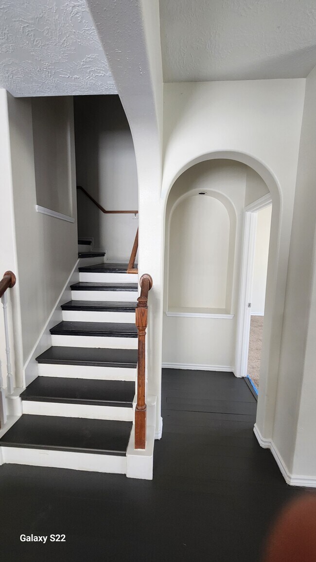 Building Photo - 4914 Trailing Clover Ct