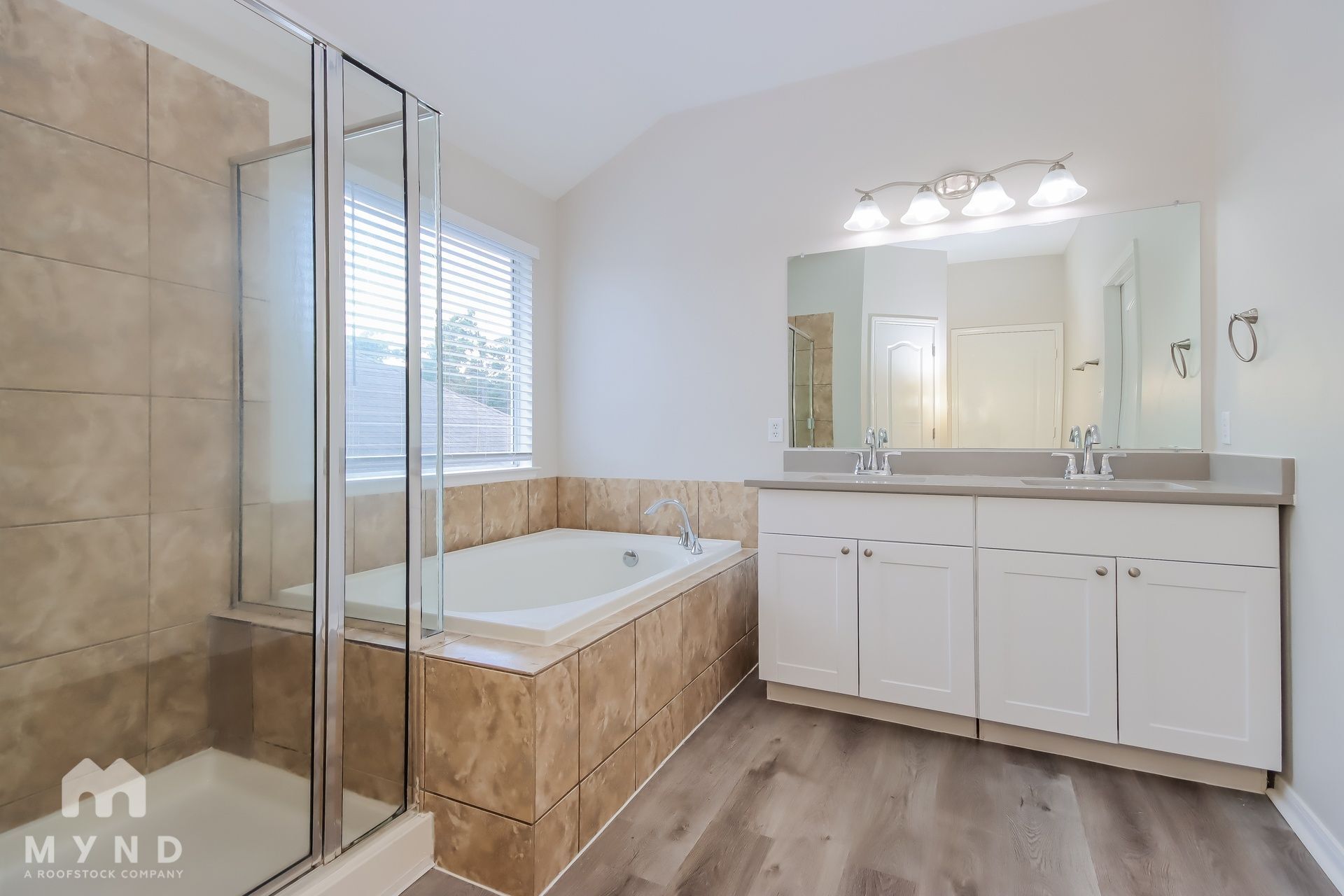 Building Photo - 11519 Sandstone Canyon Dr