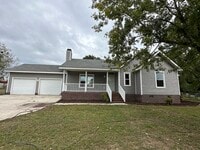 Building Photo - 145 Stoney Hill Ln